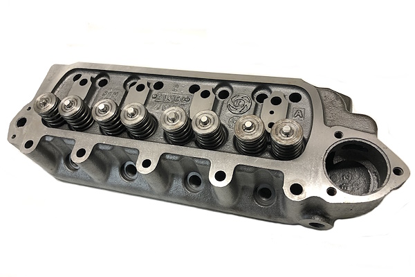 HANGAR 111 – Lotus Performance