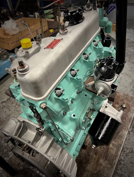 HANGAR 111 – Lotus Performance