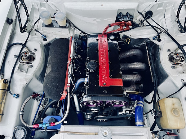 HANGAR 111 – Lotus Performance