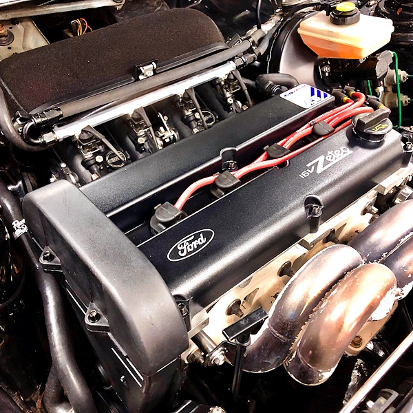 HANGAR 111 – Lotus Performance